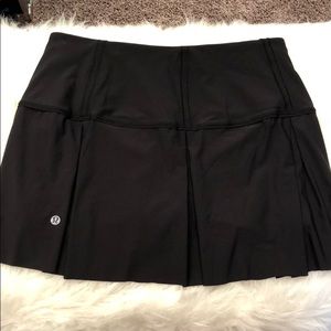 Black Lululemon Skirt w/ shorts attached